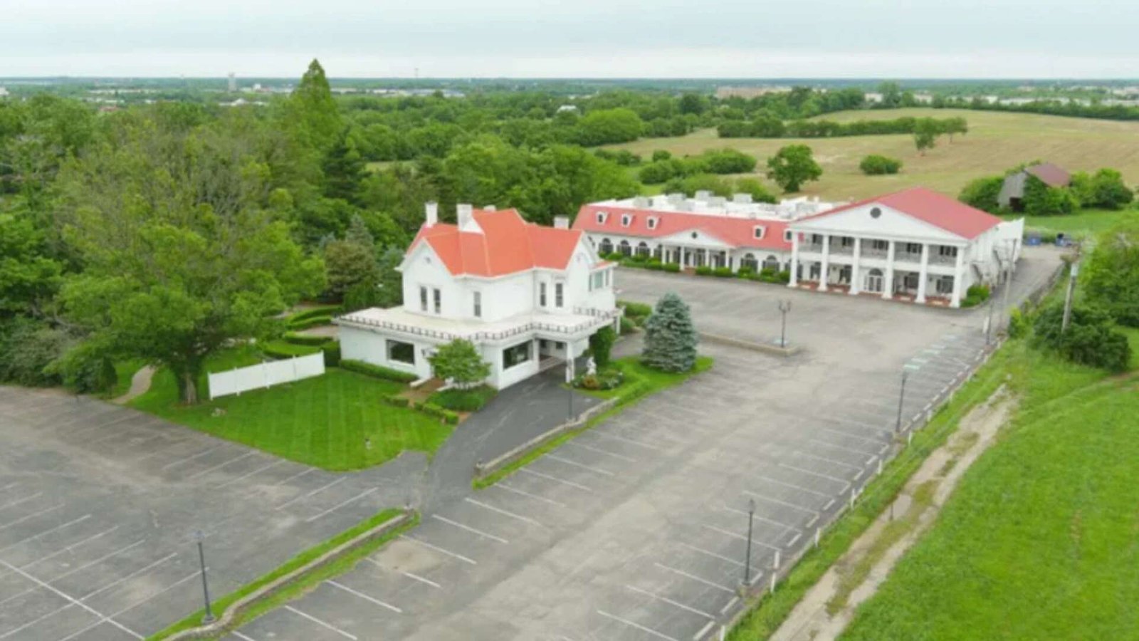 Blackwood Hall in Shelbyville, Kentucky, was ColoneL' home for 21 years. (Menish Group photo)