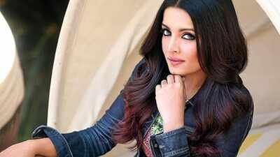 Celina Jaitly announces comeback film 'Sister Nibedita' amid bitter legal and custody battle with estranged husband Peter Haag: 'I have no other option' Celina Jaitly announces comeback film 'Sister Nibedita' amid bitter legal and custody battle with estranged husband Peter Haag: 'I have no other option'