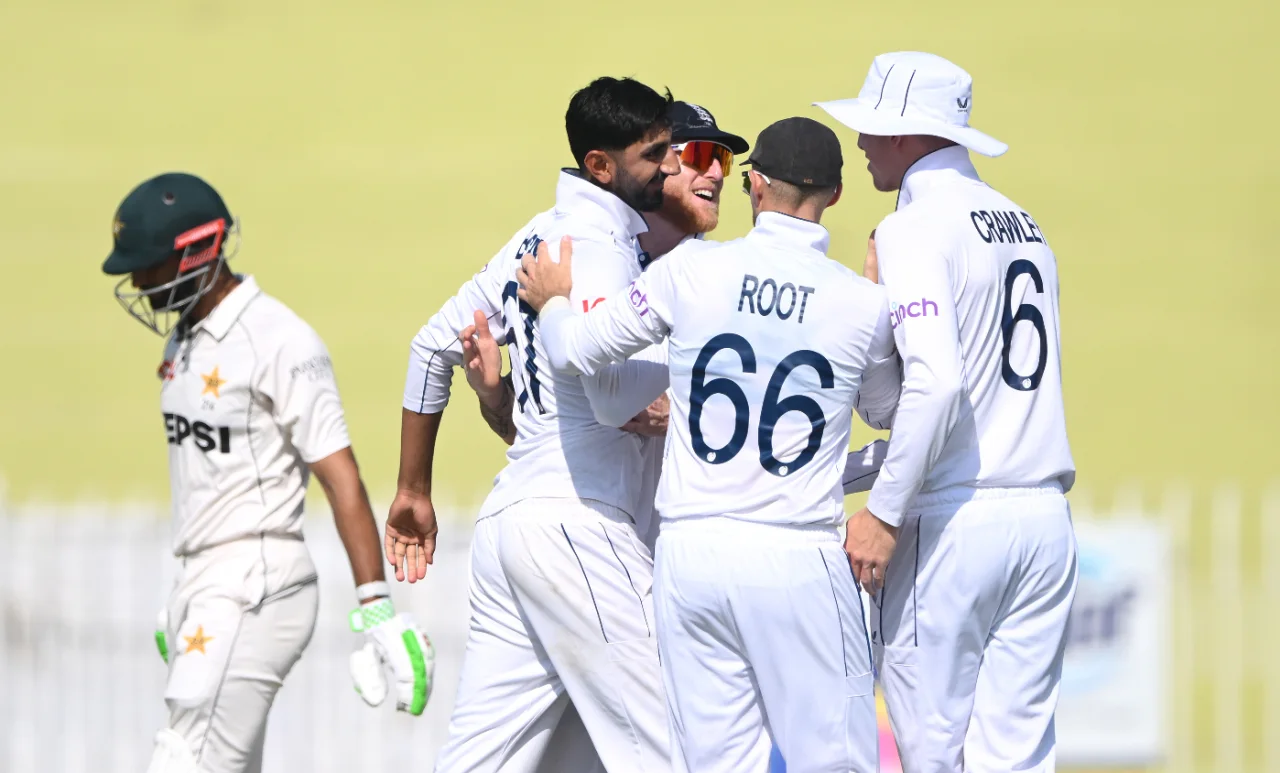 Former England player deems Pakistan and England even in the upcoming red-ball series