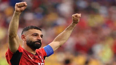 Egypt's Mohamed Salah (10) reacts after the World Cup round of 32 soccer match between Australia and Egypt in Arlington, Texas, near Dallas, Friday, July 3, 2026.(AP Photo/Sam Hodde) Mohamed Salah picks Lionel Messi over Cristiano Ronaldo, Neymar and Harry Kane for World Cup 'last dance'