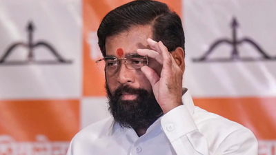 Eknath Shinde claimed those questioning the Ram Temple issue remained silent when the Siddhivinayak temple's donation box was allegedly looted. 'Hang me in front of temple': Eknath Shinde alleges Siddhivinayak donation 'loot'; ex-trust chief rejects charge, seeks probe