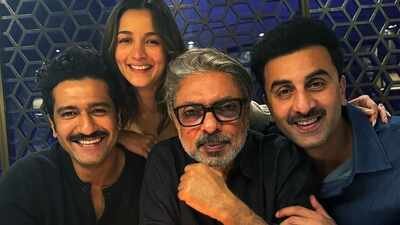 ‘Even I’m waiting!’: Vicky Kaushal addresses the intense buzz around Sanjay Leela Bhansali's Ranbir Kapoor, Alia Bhatt starrer 'Love and War' trailer ‘Even I’m waiting!’: Vicky Kaushal addresses the intense buzz around Sanjay Leela Bhansali's Ranbir Kapoor, Alia Bhatt starrer 'Love and War' trailer