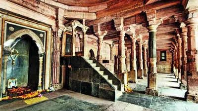 Give Muslims alternative site for namaz: Supreme Court to Dhar administration