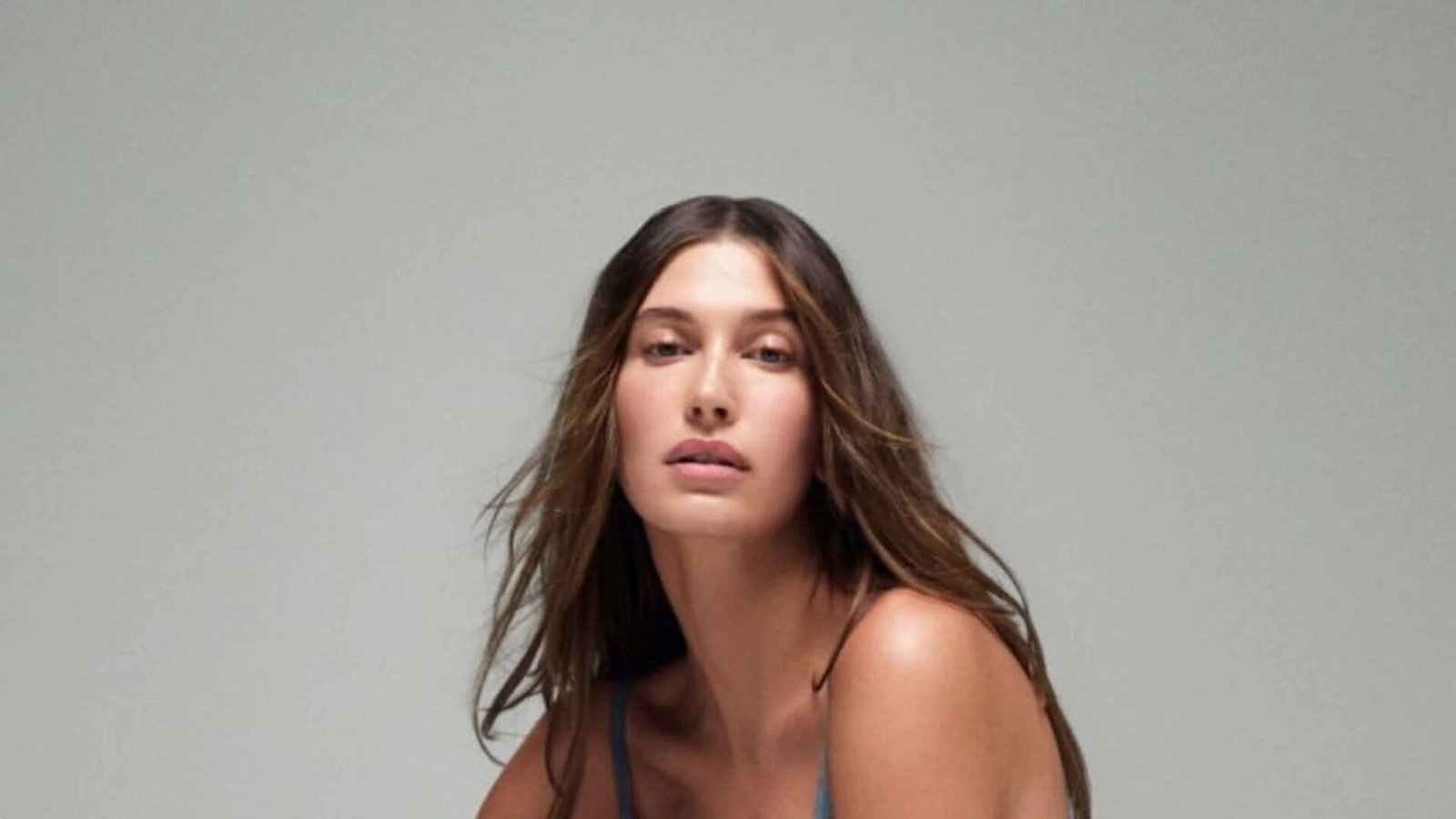 Hailey Bieber explains why she now prefers heavy lifting over Pilates
