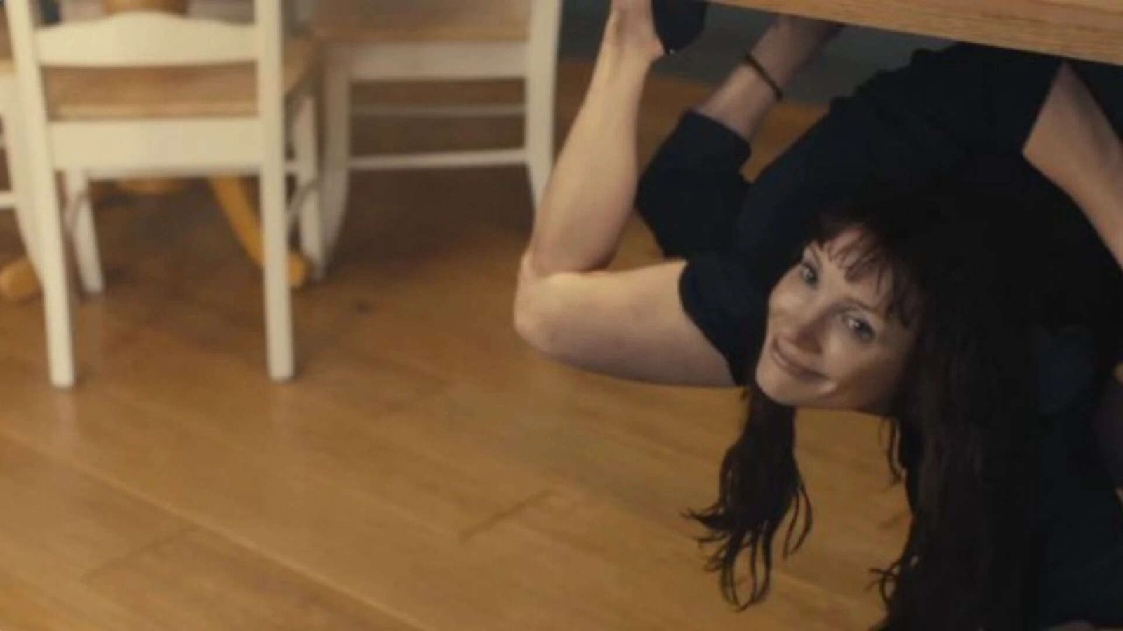 Jessica Chastain leads 'Other Mommy' in haunting dual performance