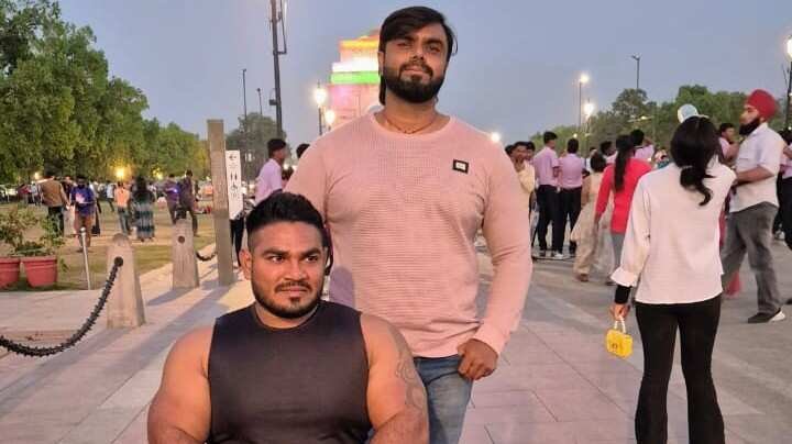 Jhandu Kumar with his trainer Gautam Singh