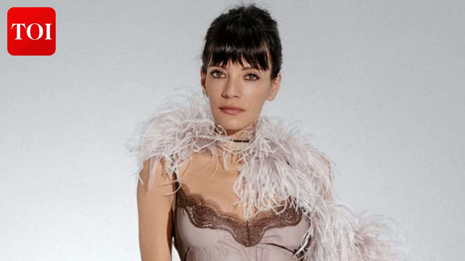 Lily Allen stands by her 'West End Girl' tour concept<br>