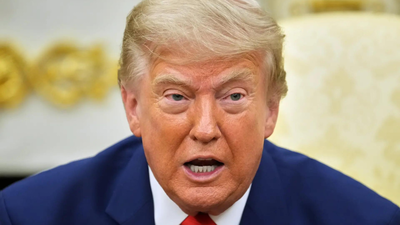Trump said the move was intended to encourage companies to manufacture generic medicines domestically Trump announces 0% tariff on generic medicines for two years; 200% thereafter