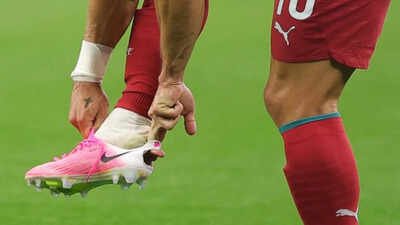 Pedro Neto went viral for playing with cleats cut off at the heels: Why do soccer players do this at games