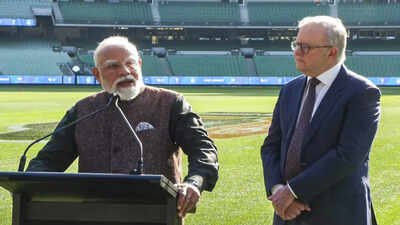 PM praises Australia social ban for U-16s, hinting at similar curbs