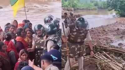 Protest against Ken-Betwa project in MP ends abruptly as police clear site (PTI) 15-day protest against Ken-Betwa project in MP ends abruptly as police clear agitation site