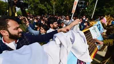 Govt reshuffles top bureaucrats in ministries: Education secretary shifted out