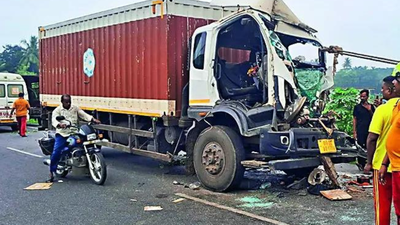 Road crashes killed a record 1.8 lakh in 2025; 502 people daily