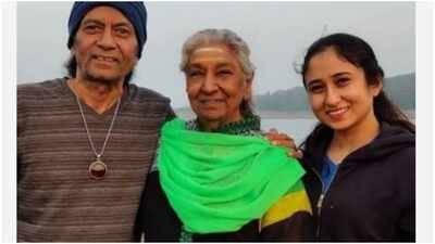 S. Janaki's granddaughter remembers veteran singer as 'A loving grandmother'; Requests privacy S. Janaki's granddaughter remembers veteran singer as 'A loving grandmother'; Requests privacy