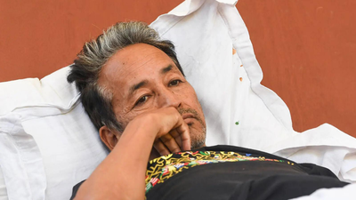 JP Nadda and minister of state for the Prime Minister's Office, Dr Jitendra Singh met Sonam Wangchuk at Medanta hospital Health minister JP Nadda, MoS Jitendra Singh meet Sonam Wangchuk at Medanta Hospital: Report