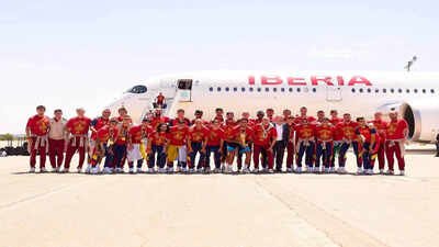 Spain return to Madrid (Image: @SEFutbol/X) Spain return to Madrid with FIFA World Cup trophy, announce grand fan celebration after Argentina win