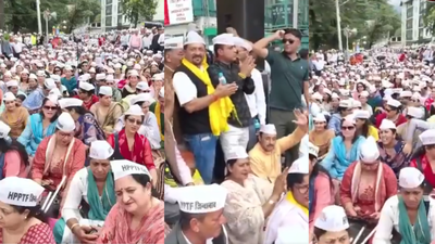 Thousands of Himachal Pradesh teachers launch indefinite hunger strike in Shimla against School Complex System