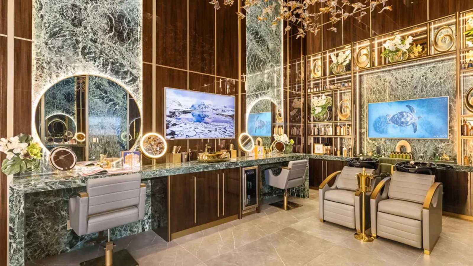 Villa Skyfall salon