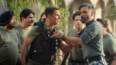 'Welcome to the Jungle' box office collection Day 17 [LIVE]: Akshay Kumar starrer eyes Rs 130 crore amid 'Dhamaal 4' release and Rs 183 crore global haul