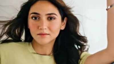 Who is Sahiba Bali? Everything to know about the actor after her viral appearance with Arjun Kapoor at Lord's Who is Sahiba Bali? Everything to know about the actor after her viral appearance with Arjun Kapoor at Lord's