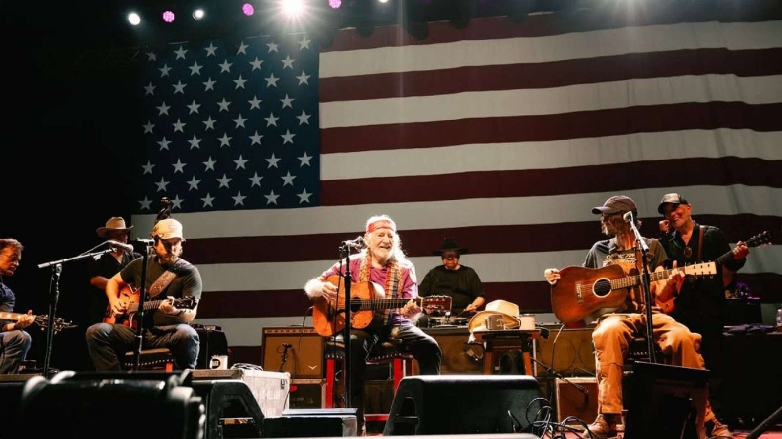 Willie Nelson defends the farmland he has called home for decades