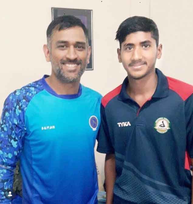 Yash Thakur and MS Dhoni (Special arrangement)