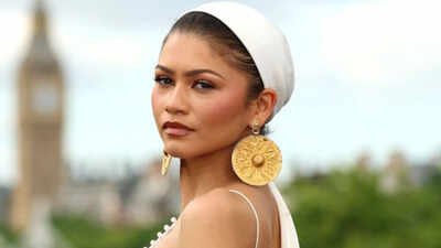 Zendaya sparked debate after wearing earrings featuring ancient Iranian gold medallions, with critics questioning whether historical artefacts should be displayed as jewellery.Image credit (Instagram) 'No one has the right to use ancient artefacts': Zendaya sparks backlash over 3,000-year-old 'The Odyssey' earrings