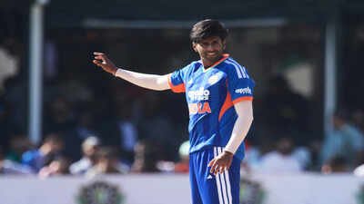 'Why is he always retained?': Ashwin fires back at Mayank Yadav's critics