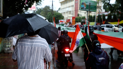 Holding the Tricolour aloft and carrying what organisers described as an approximately 600-metre-long national flag, the students marched through Ranchi. Soaked in rain, fired by anger: JPSC-JSSC aspirants & students' Tiranga march rocks Ranchi