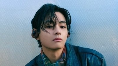 BTS’ V reveals hearing loss struggle, Jung Kook says shin is near stress fracture amid tour. BTS’ V reveals hearing loss struggle, Jung Kook says shin is near stress fracture amid tour.