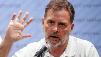 Savarkar remark: Supreme Court quashes case against Rahul Gandhi