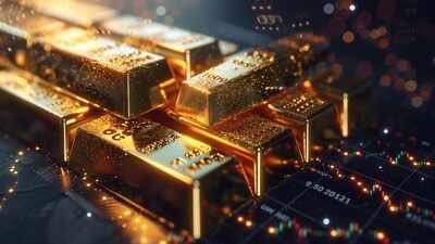 The weekly bias remains bullish as long as gold holds above Rs 152,000, with Rs 157,600–158,000 as the immediate hurdle. Gold price prediction today: Will gold prices continue to rally? Check outlook for August 17, 2026 week