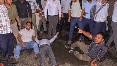 Demonstrators stage a protest outside Jharkhand secretariat after cabinet decided to cancel the JSSC-CGL examination in Ranchi 'Tell us our crime': JSSC-CGL exam cancellation ends one protest, sparks another as 2,000 fear job loss