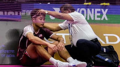 New Delhi: USA's Garret Tan being attended by a physio after an injury (PTI Photo) Delhi’s invisible opponent: How drift is becoming a factor at the World Championships
