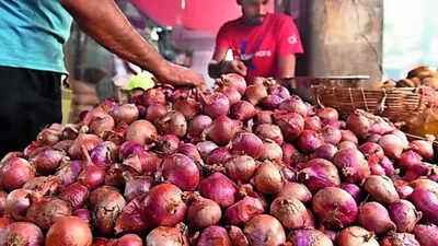 As onion prices rise, Centre readies retail intervention in Delhi-NCR
