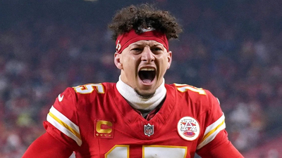 Patrick Mahomes opens up.(Image via Getty Images) “I want to give everything to the team”: Patrick Mahomes opens up on knee recovery ahead of Chiefs’ season opener