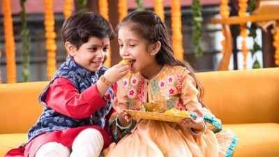 75+ Happy Raksha Bandhan Messages, Greetings, Wishes and Quotes for 2026