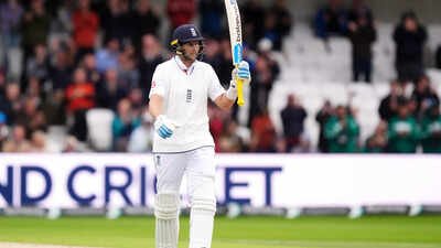 England's Joe Root celebrates (AP) Joe Root scripts history vs Pakistan at Lord’s, surpasses Ricky Ponting’s all-time record