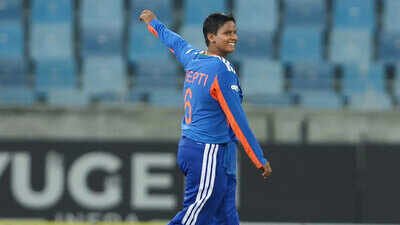 Deepti Sharma (Pic credit: BCCI) Deepti Sharma scripts history! Stunning 3/0 makes her world’s leading T20I wicket-taker