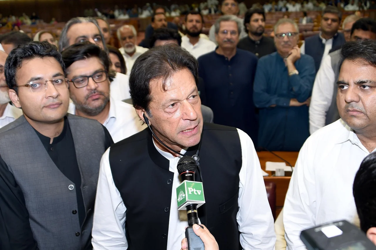 PCB threaten to boycott England Test over Imran Khan sons' interview