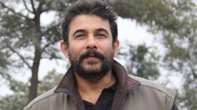 'I was drawn to this film's attempt to step into an untapped genre for Gujarati cinema': Deepak Tijori reveals why he said yes to Gujarati film 'Get Set Go' after rejecting several offers - Exclusive 'I was drawn to this film's attempt to step into an untapped genre for Gujarati cinema': Deepak Tijori reveals why he said yes to Gujarati film 'Get Set Go' after rejecting several offers - Exclusive
