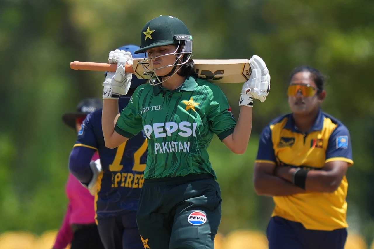 Sri Lanka's top order stars as usual to bag the series decider
