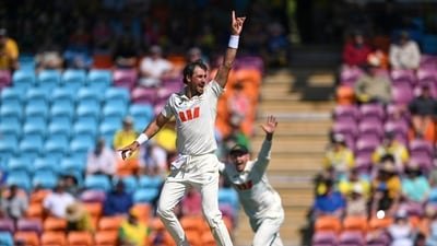 Mitchell Starc is some sight in full flight. (AP) Mitchell Starc is some sight in full flight. (AP)