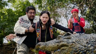 Sanjeeda Sheikh with Arshad Warsi and Jaaved Jaaferi in Dhamaal 4. Sanjeeda Sheikh with Arshad Warsi and Jaaved Jaaferi in Dhamaal 4.