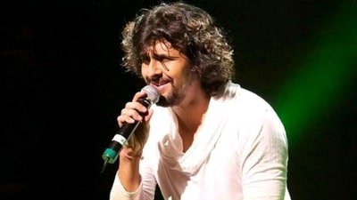 Sonu Nigam will take to Delhi stage in March, this year. Sonu Nigam will take to Delhi stage in March, this year.
