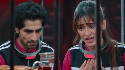 Lock Upp 2: Shivangi Joshi's shocking eviction sparks fan war after Harshad Chopda becomes first finalist. (Netflix India) Lock Upp 2: Shivangi Joshi's shocking eviction sparks fan war after Harshad Chopda becomes first finalist. (Netflix India)