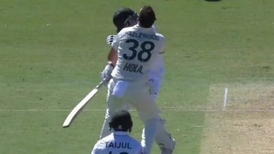 Josh Hazlewood collided with Taskin Ahmed. (X images)