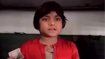 Ravi Valecha starred in 300 films. Ravi Valecha starred in 300 films.