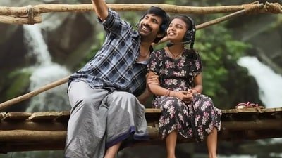 Ravi Teja plays Nakshathra's father in his upcoming film Irumudi. Ravi Teja plays Nakshathra's father in his upcoming film Irumudi.