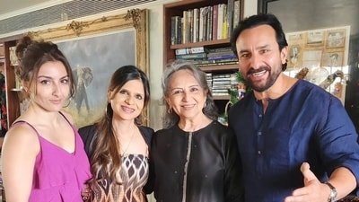 Sharmila Tagore with her children Saif Ali Khan, Soha Ali Khan and Saba Pataudi.